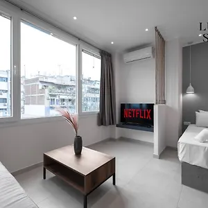  Daire Wallstreet, The Luxury Yunanistan